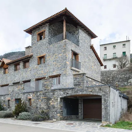 Casa Gavin L Torreon L Terraza L Wifi L Vistas Biescas (Aragon)